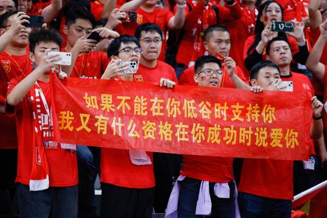 解密NBA最抠门老板邓顿！不愿花钱修球馆&球迷担心开拓者被搬迁